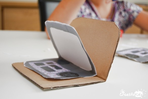 creatifulkids-paper-laptop-HelloRuby-3