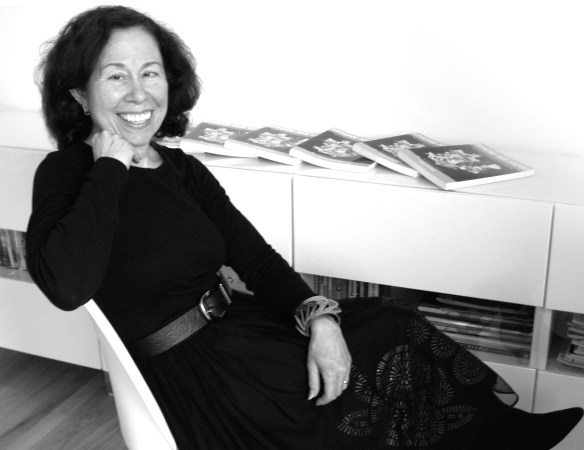 About | VIVIAN KIRKFIELD – Writer for Children