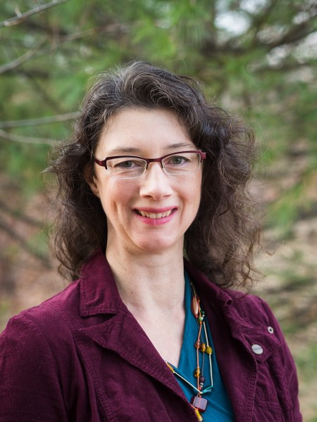 Carrie_Finison_headshot